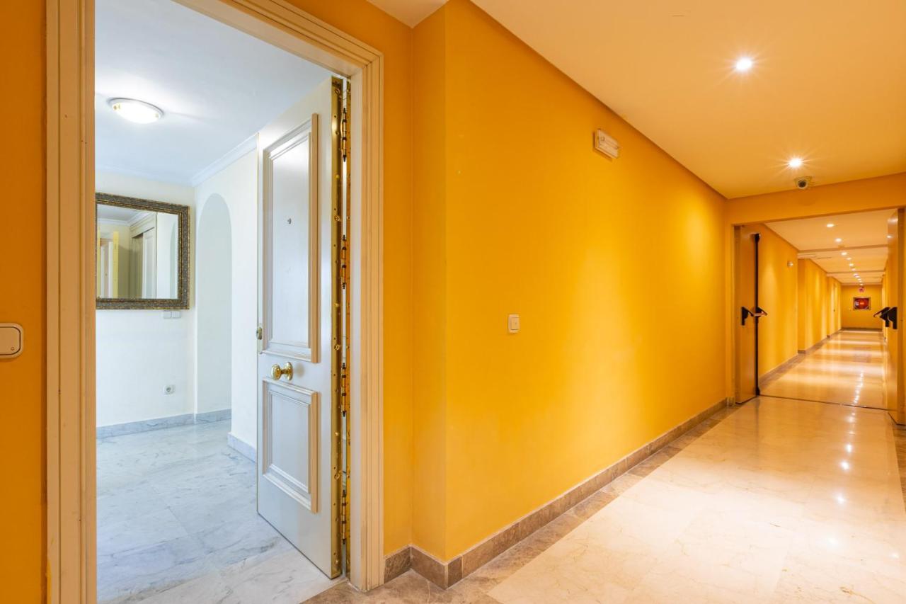 Puerto Banus, Marina Banus, 2Br, 2Bth, Pool, Parking, Marbella, 2H Apartment Luaran gambar