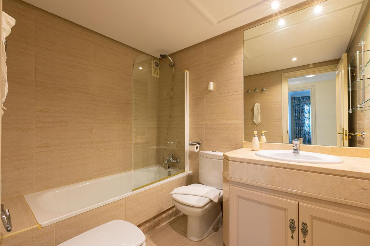 Puerto Banus, Marina Banus, 2Br, 2Bth, Pool, Parking, Marbella, 2H Apartment Luaran gambar